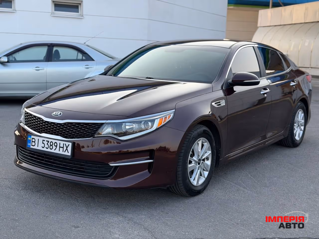 Kia Optima - фото 8
