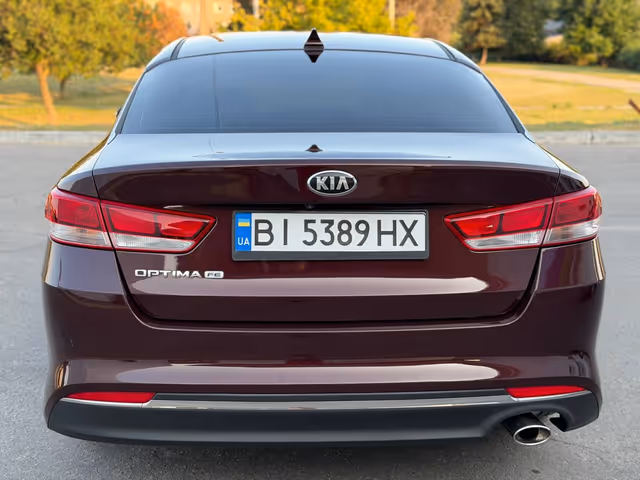 Kia Optima - зображення 5