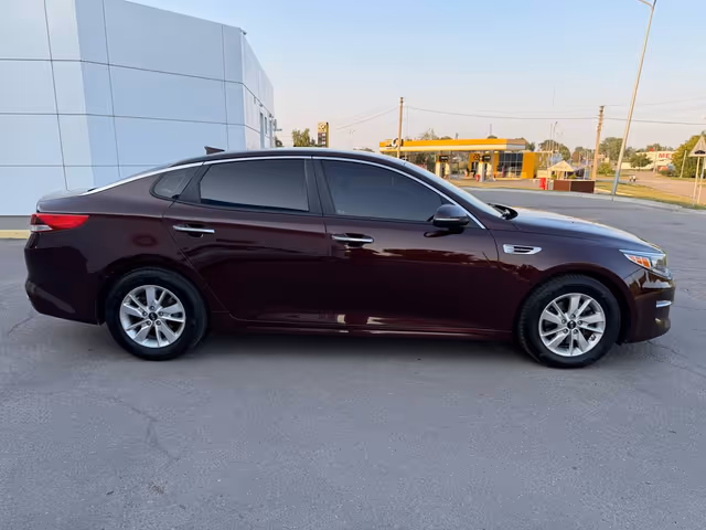 Kia Optima - зображення 3