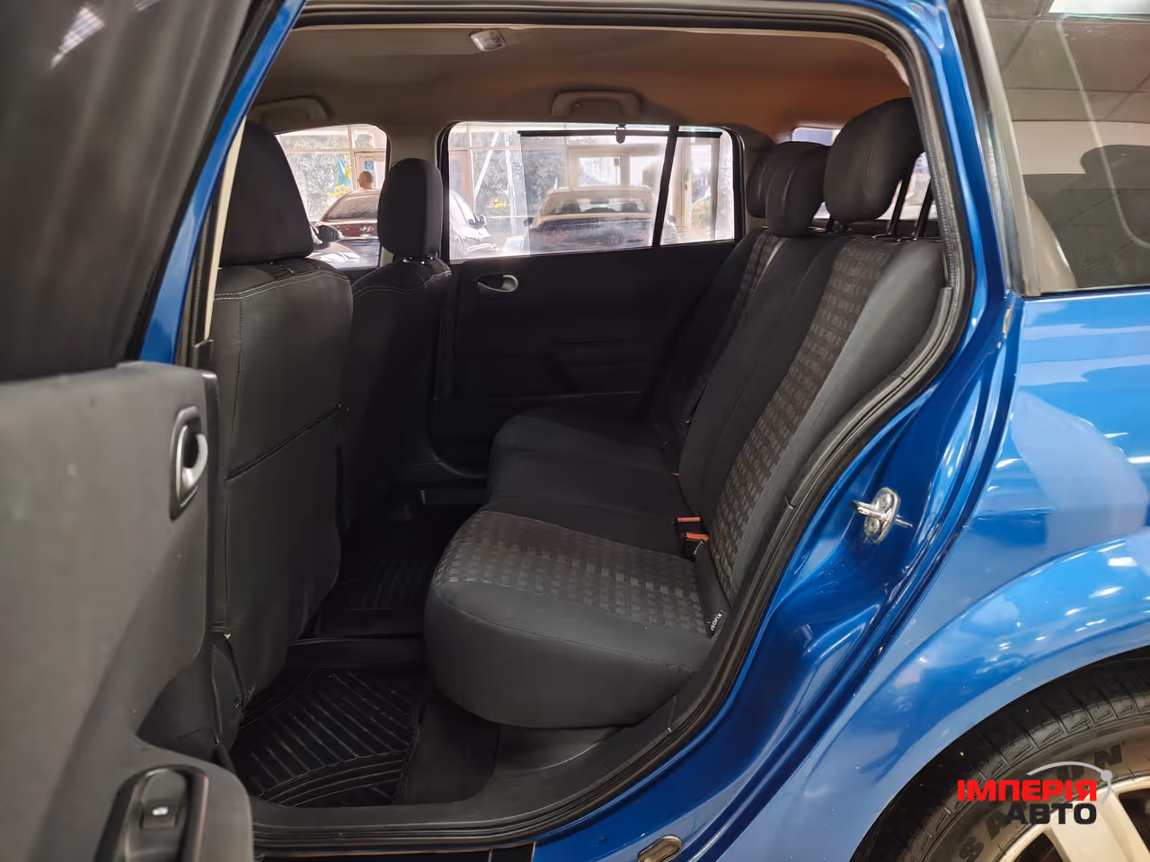 Renault Megane - фото 8