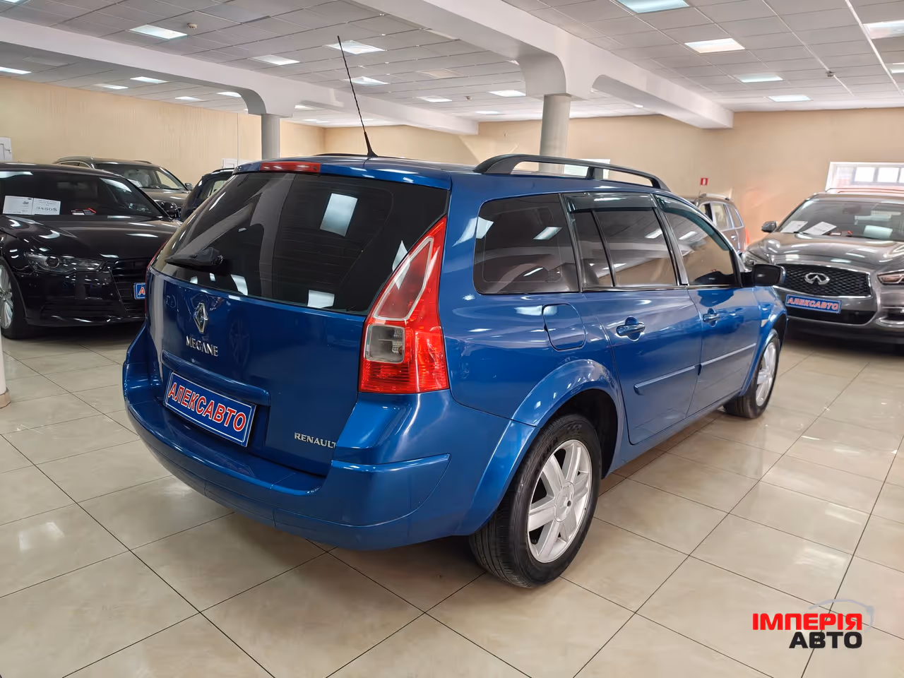 Renault Megane - фото 6