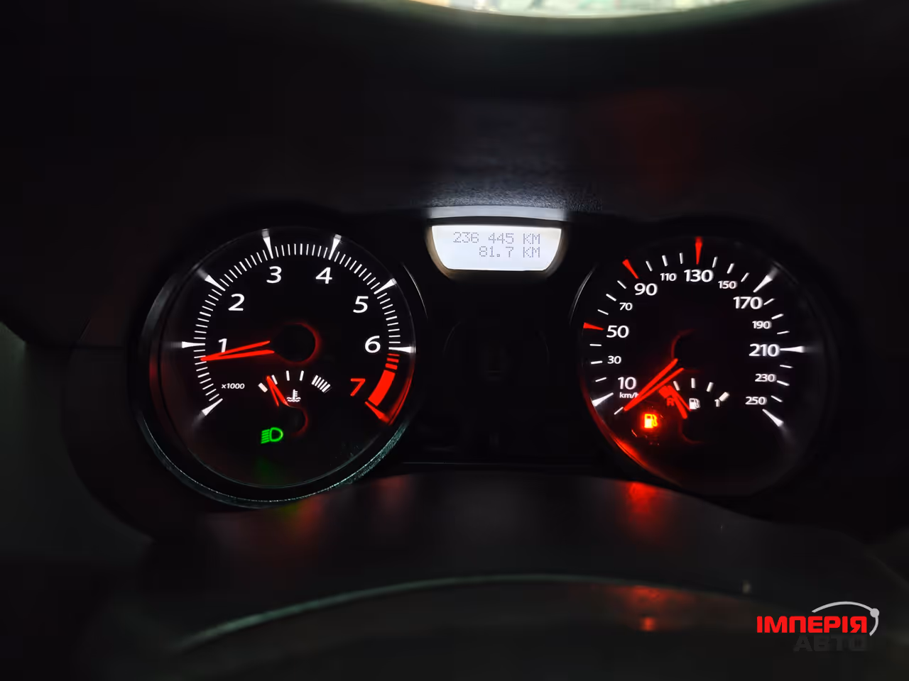 Renault Megane - фото 14