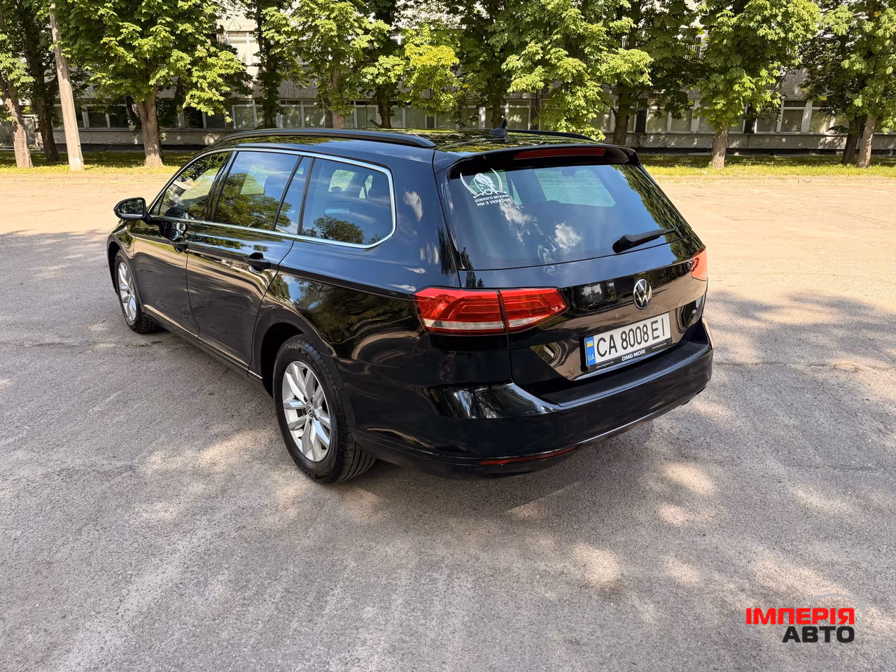 Volkswagen Passat - фото 5