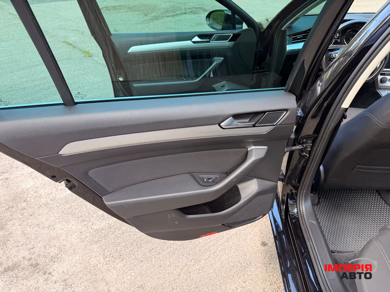 Volkswagen Passat - фото 28