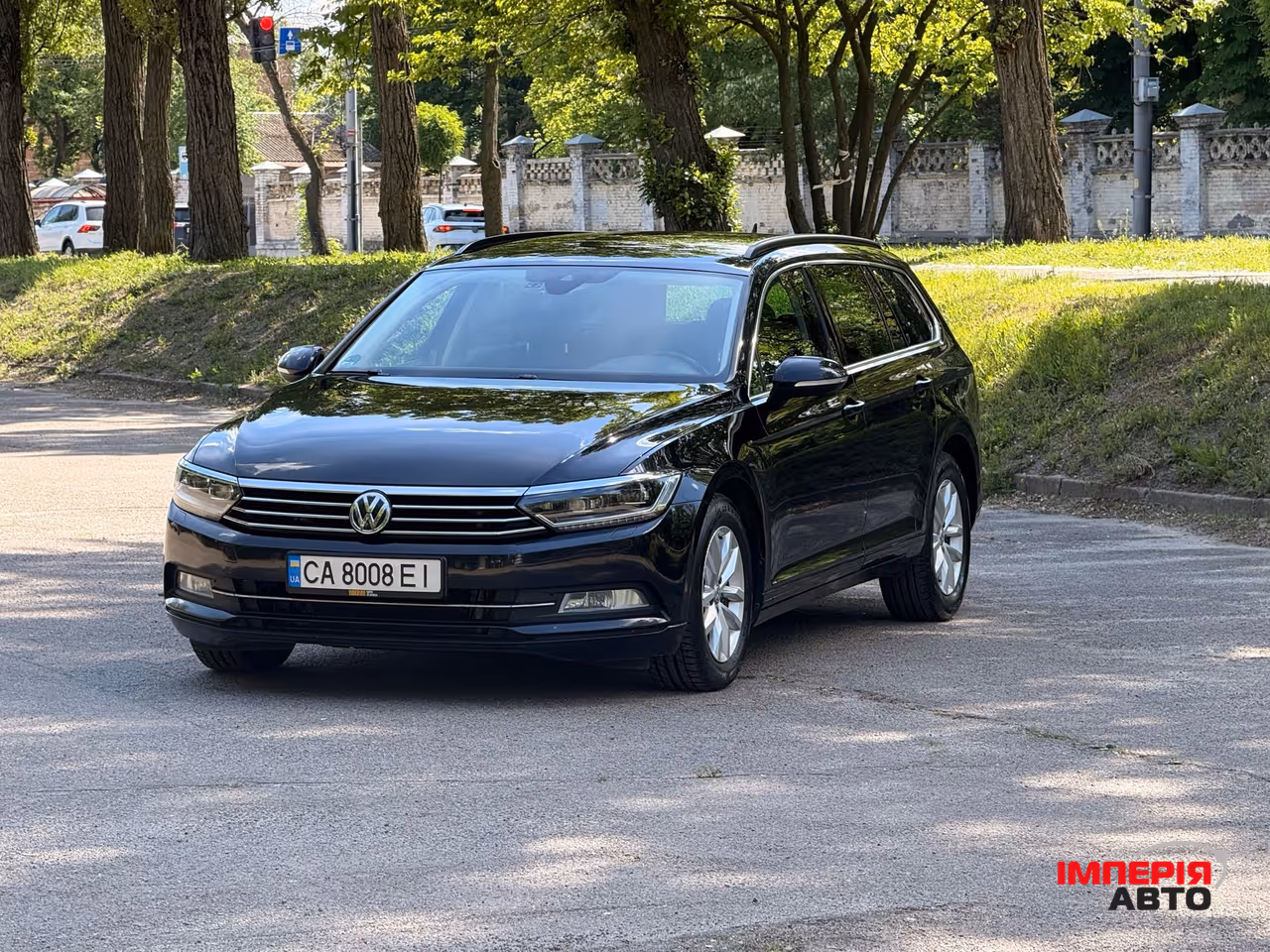 Volkswagen Passat - фото 6