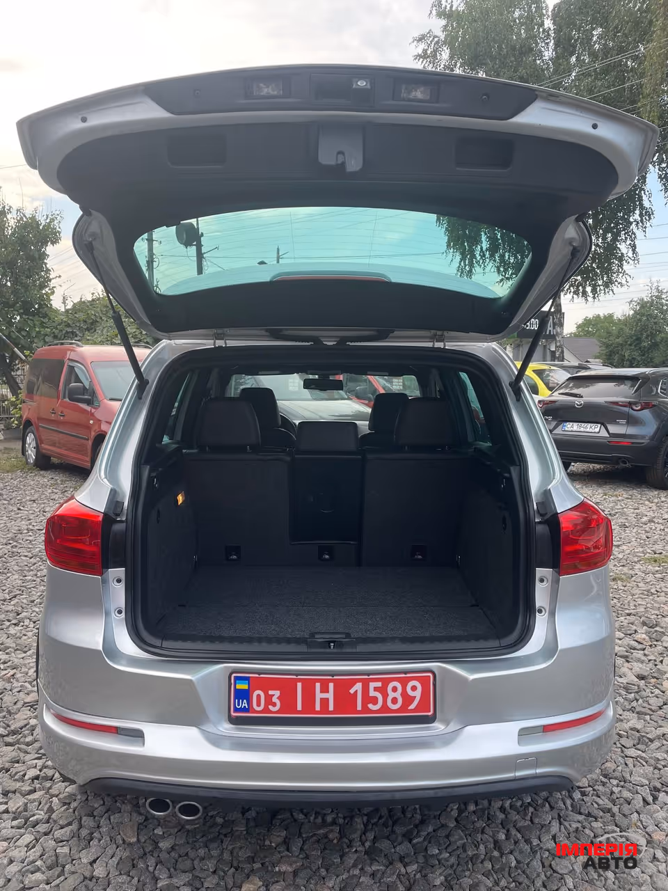 Volkswagen Tiguan - фото 13