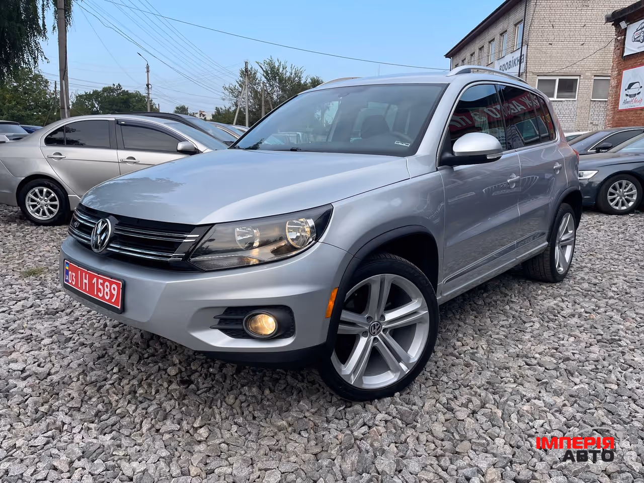 Volkswagen Tiguan - фото 3
