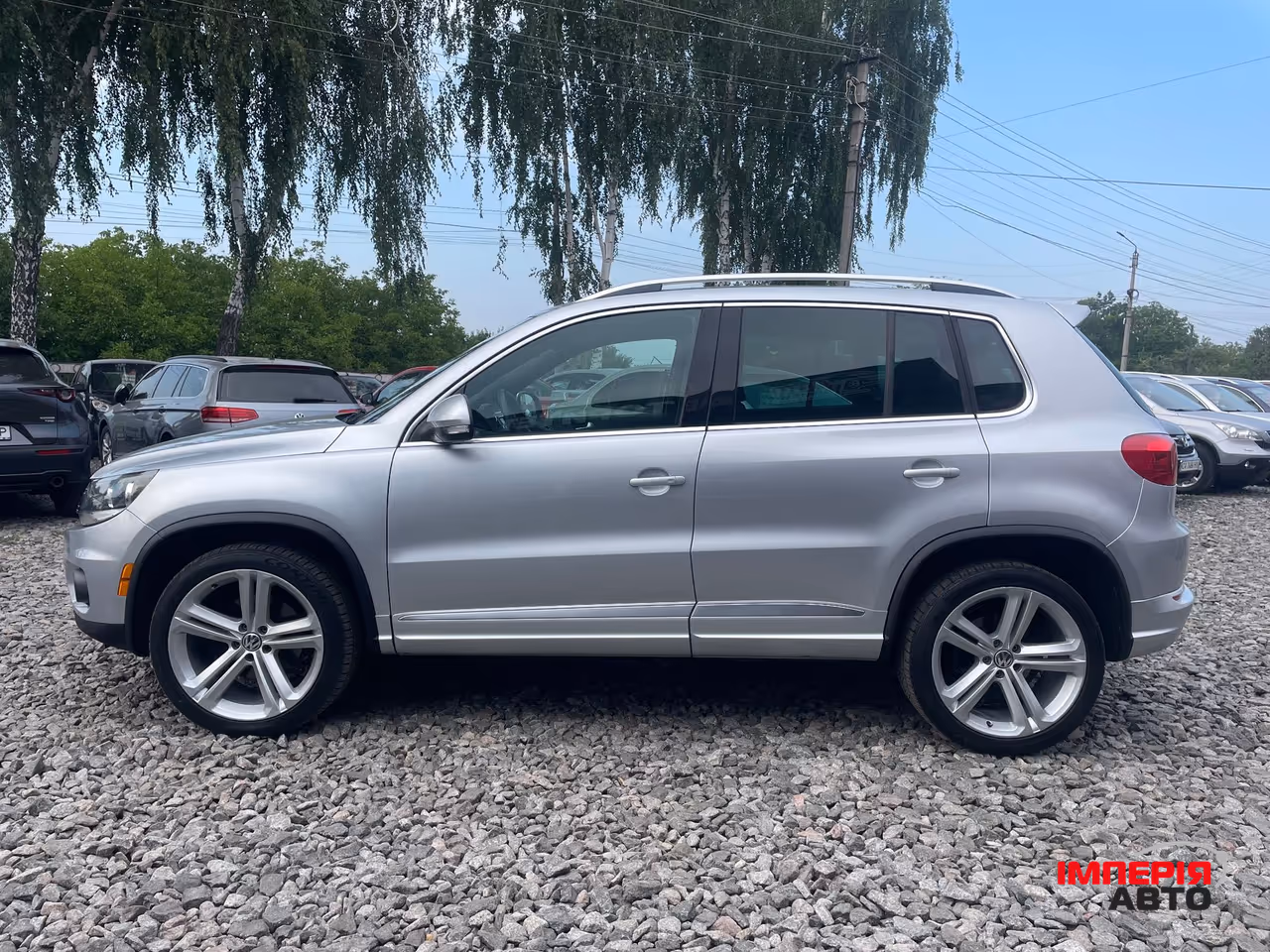 Volkswagen Tiguan - фото 14