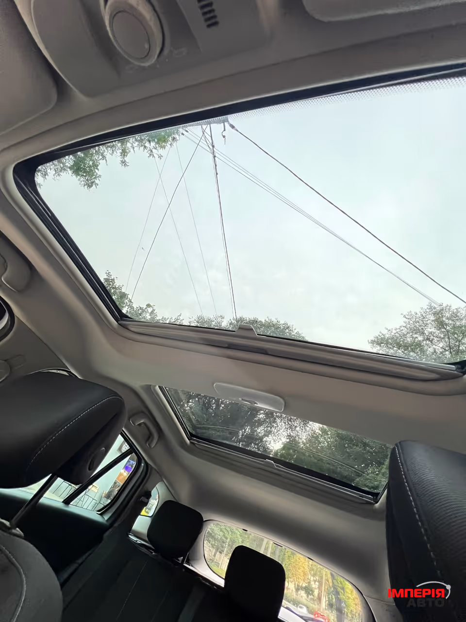 Renault Megane - фото 13