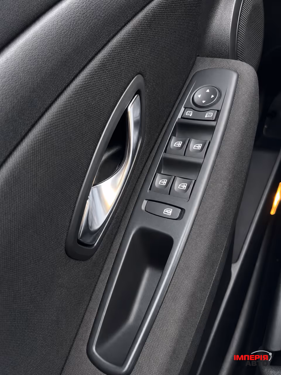 Renault Megane - фото 14