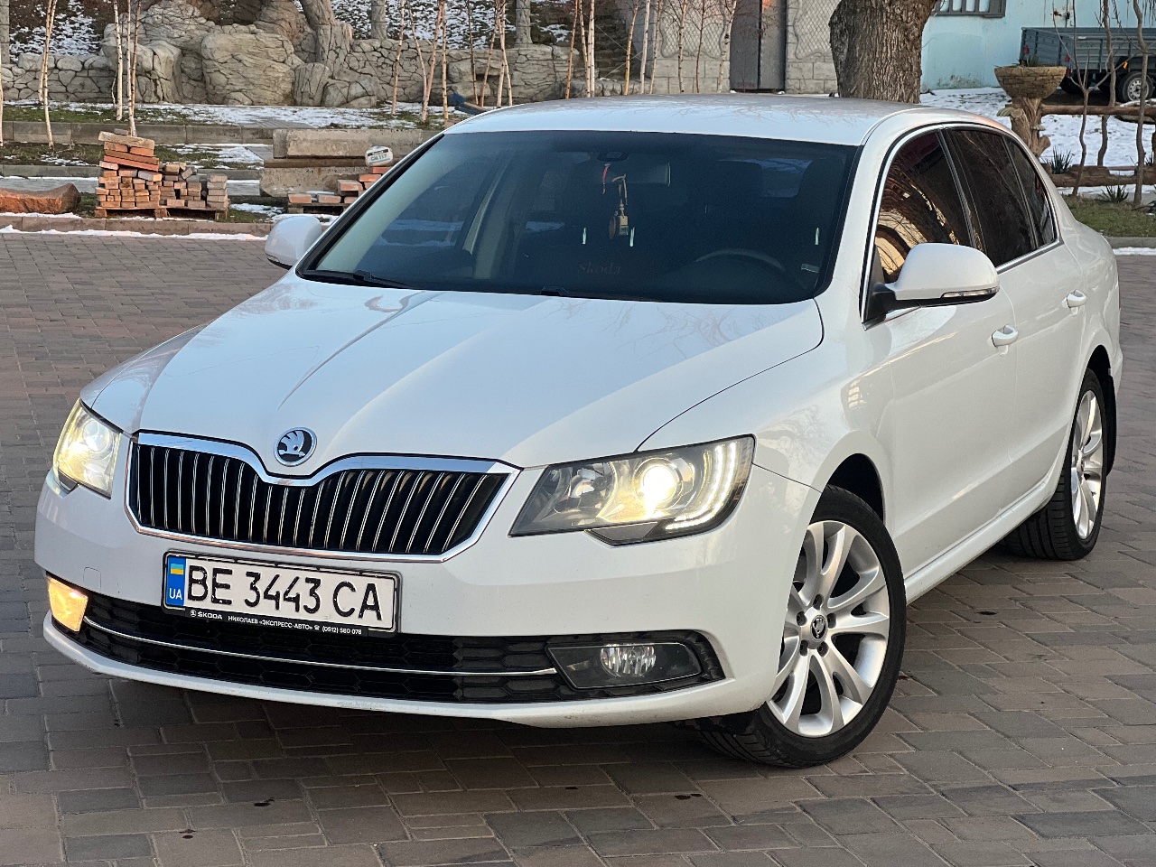 Skoda Superb - фото 2