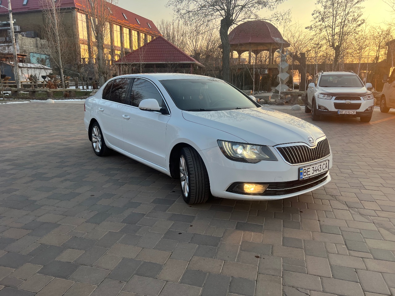 Skoda Superb - фото 3