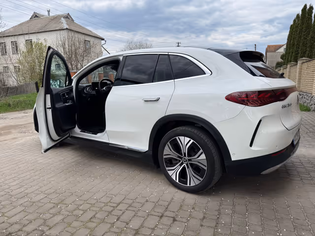 Mercedes-Benz EQE SUV - зображення 4
