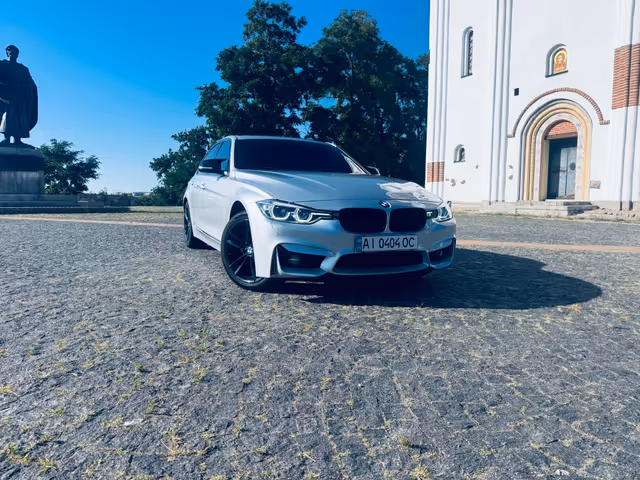 BMW 3 серії - зображення 1