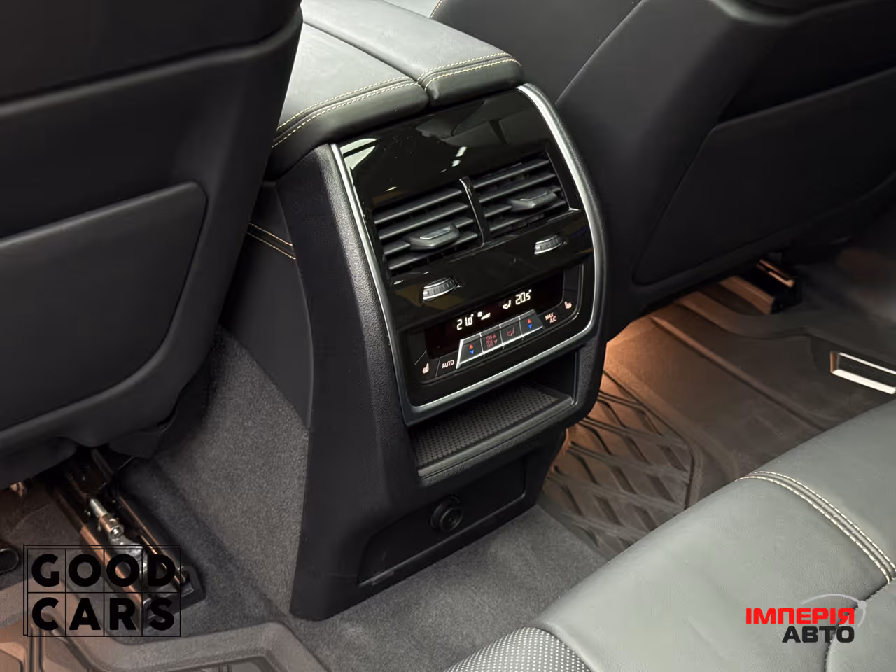 BMW X5 M - фото 35