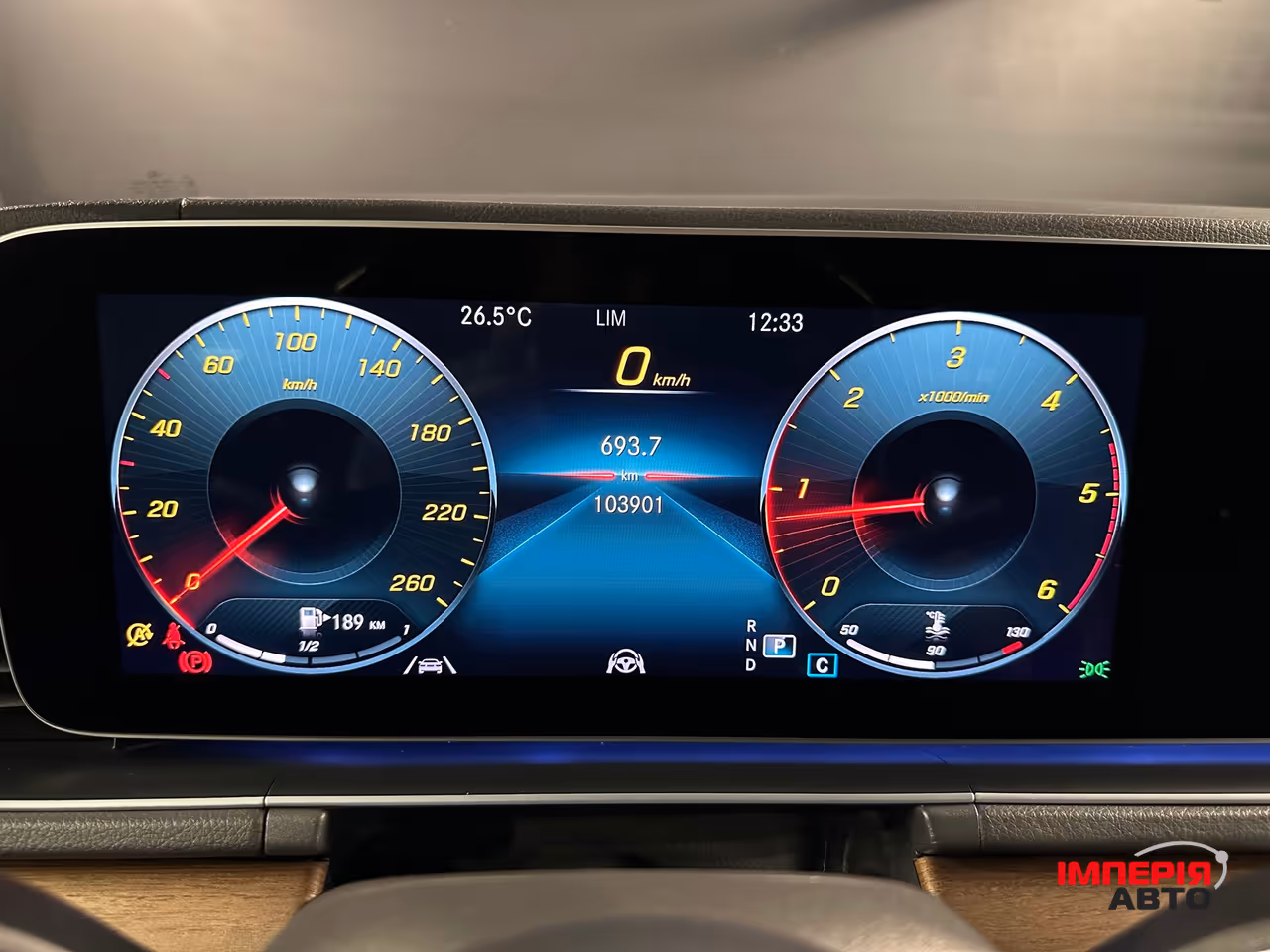 Mercedes-Benz GLE - фото 21