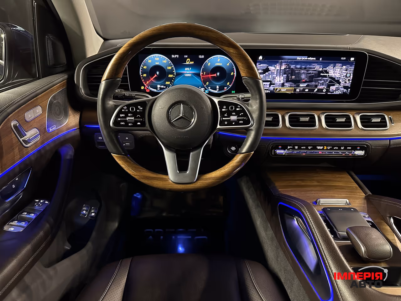 Mercedes-Benz GLE - фото 14