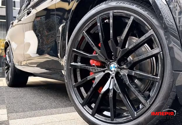 BMW X5 - фото 4