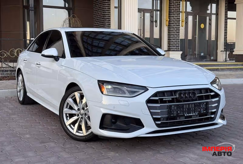 Audi A4 - фото 3
