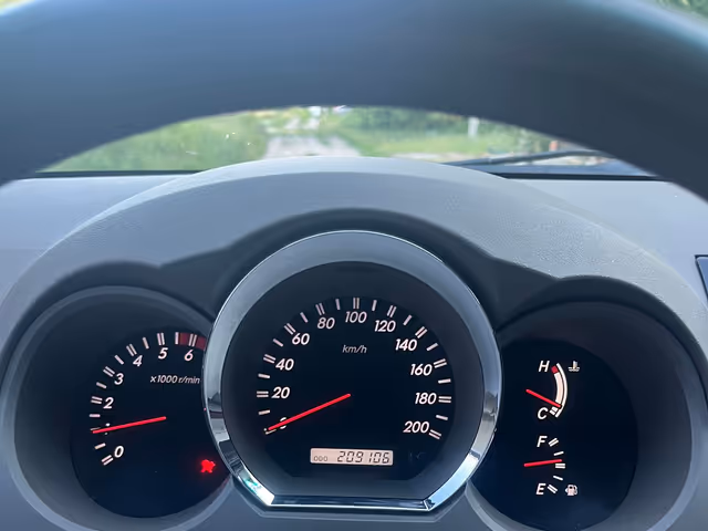 Toyota Fortuner - зображення 3