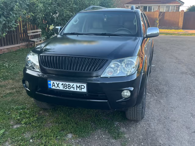 Toyota Fortuner - зображення 1