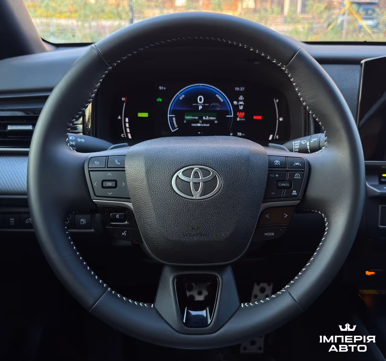 Toyota Camry - фото 12