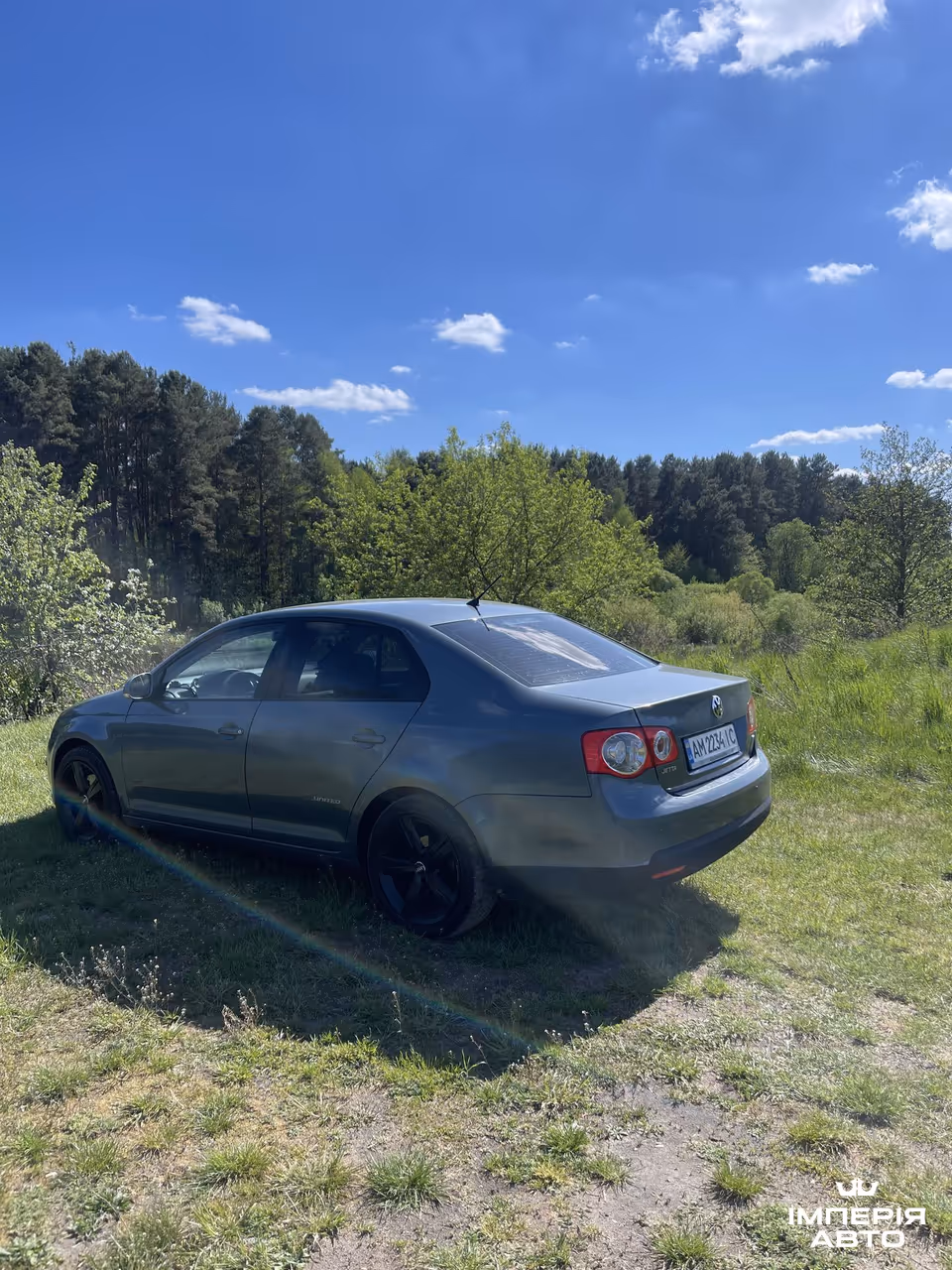 Volkswagen Jetta - фото 13