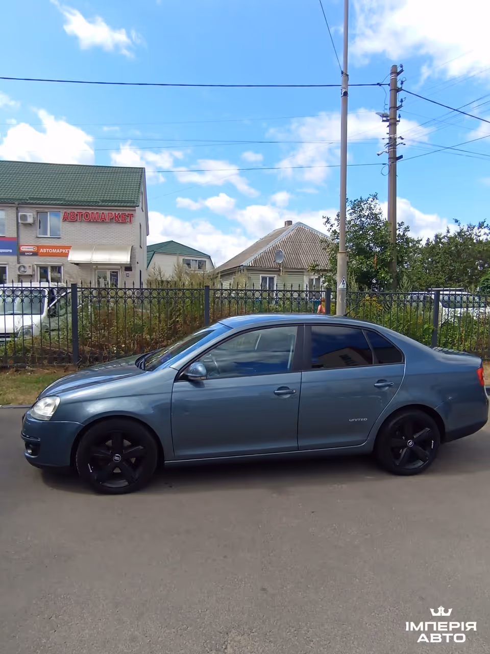 Volkswagen Jetta - фото 1