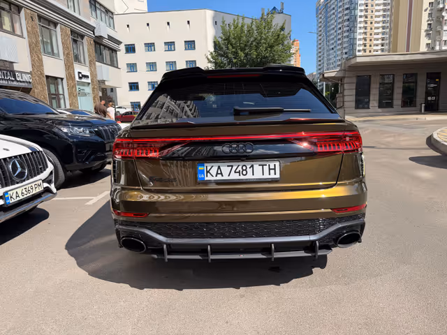 Audi RS Q8 - зображення 4