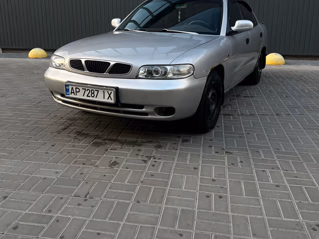 Daewoo Nubira - зображення 1