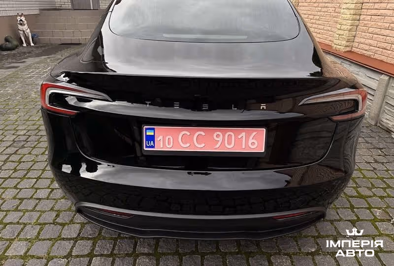 Tesla Model 3 - фото 4