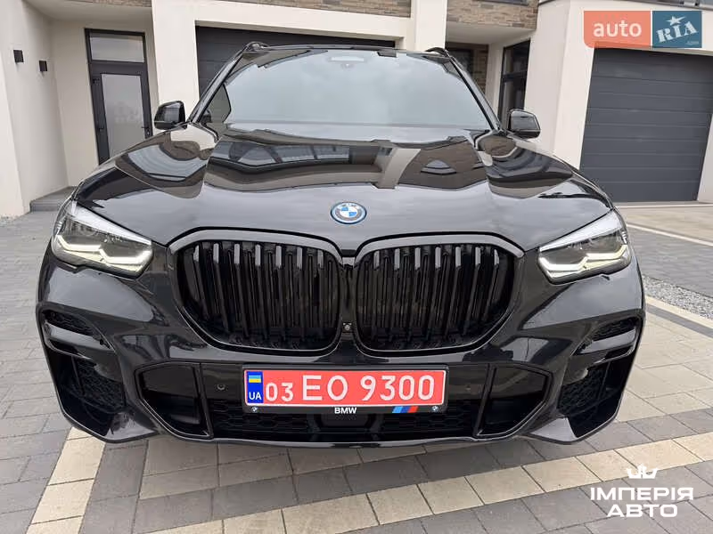 BMW X5 - фото 6