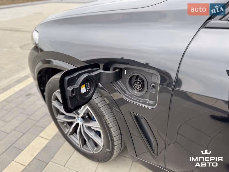 BMW X5 - фото 14