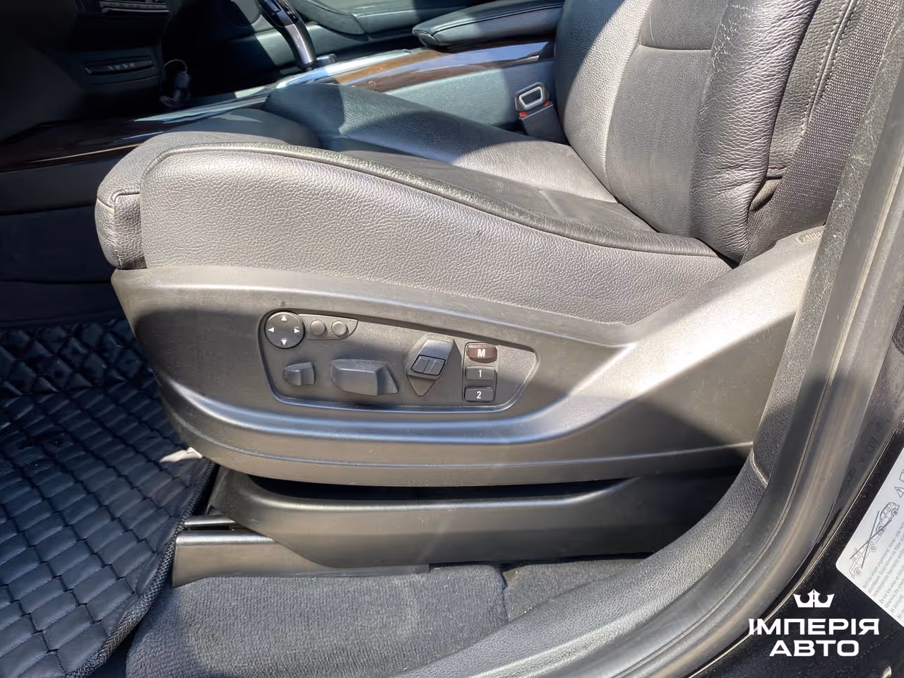 BMW X5 - фото 29