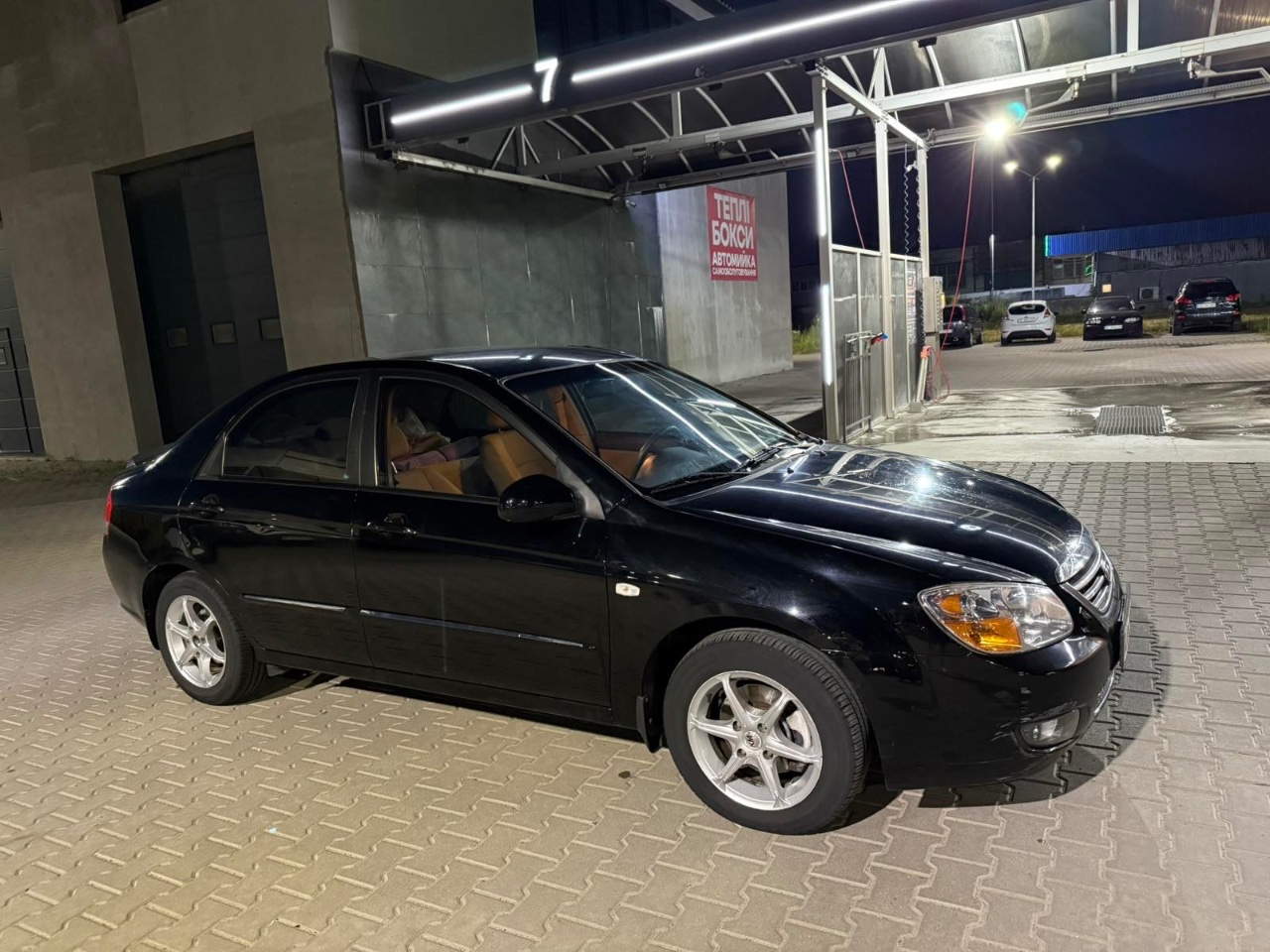 Kia Cerato - фото 1