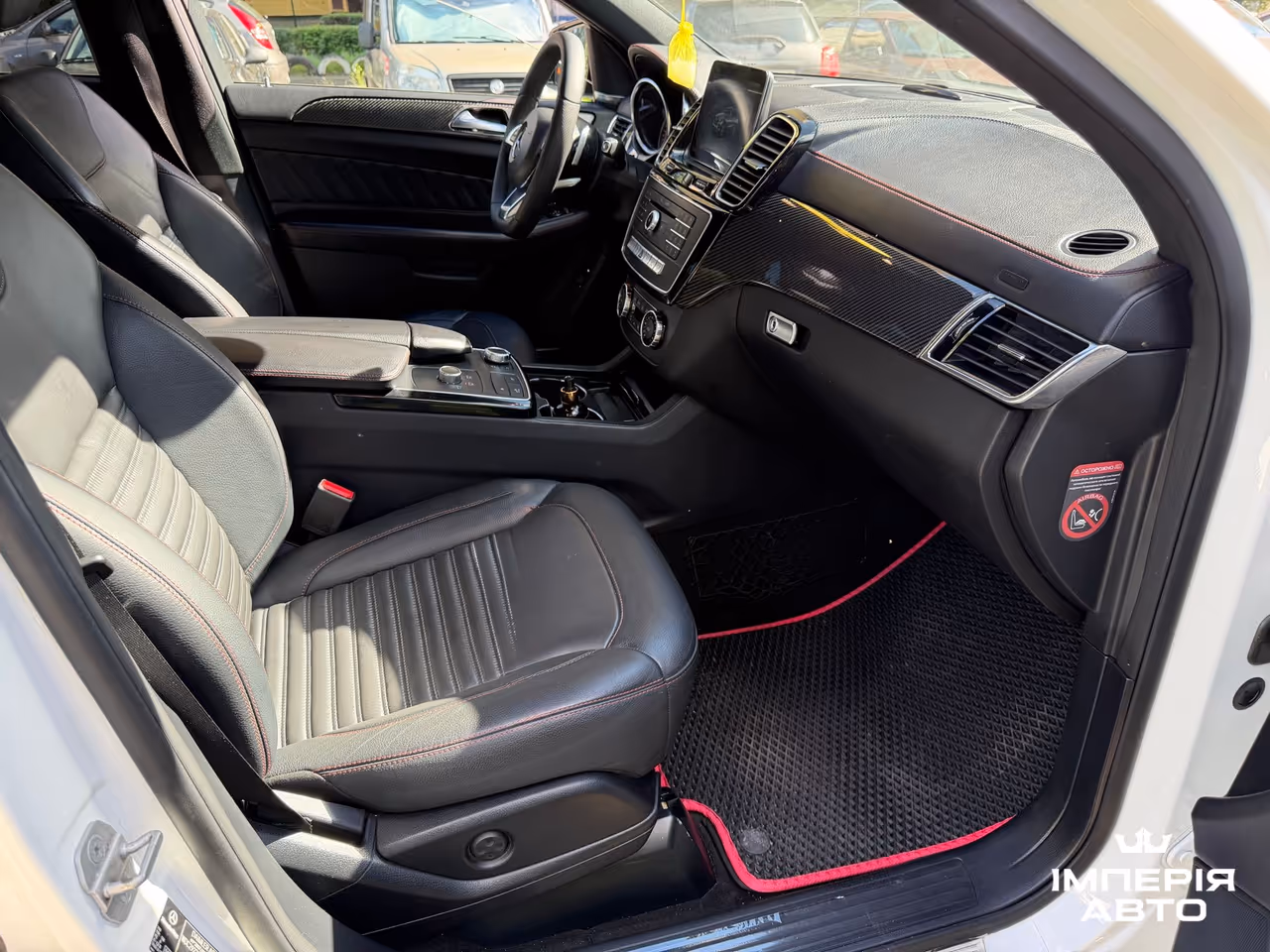 Mercedes-Benz GLE - фото 5