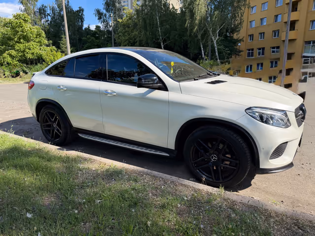 Mercedes-Benz GLE - зображення 3