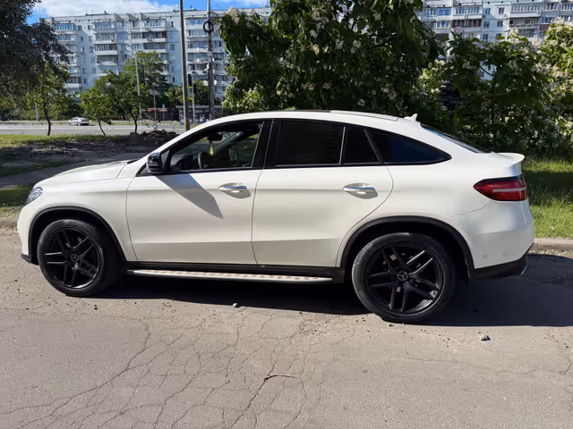 Mercedes-Benz GLE - зображення 2