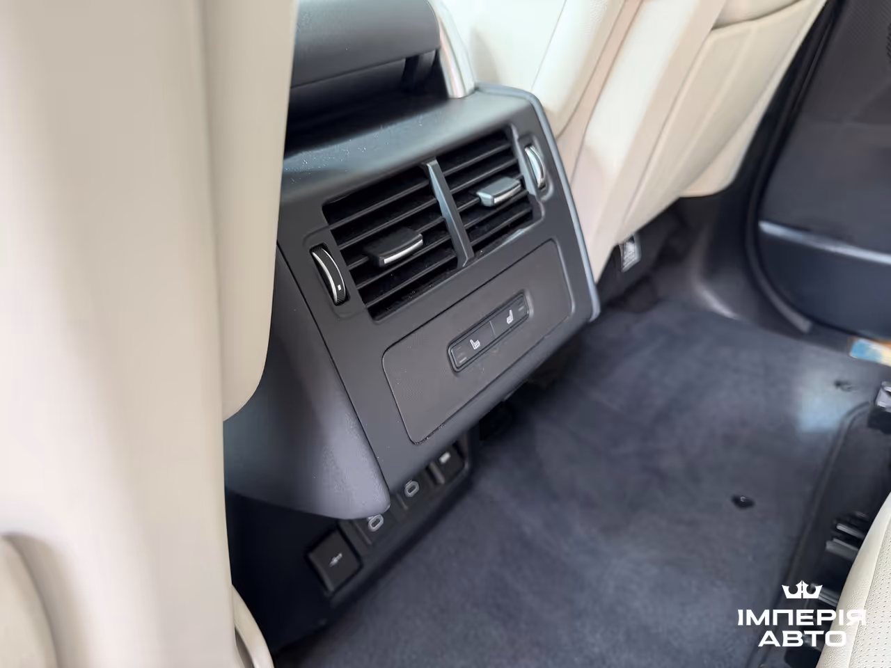 Land Rover Discovery - фото 22