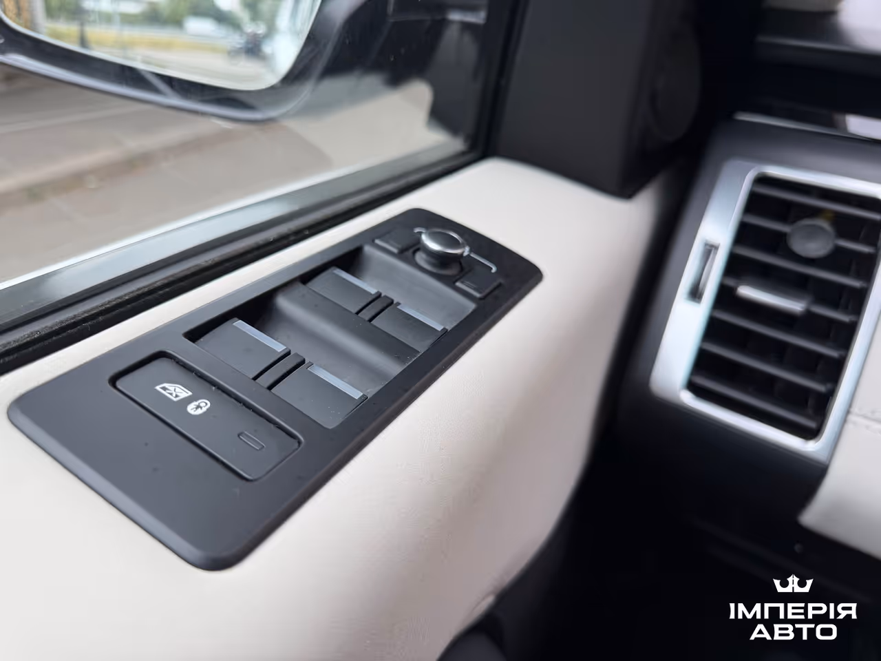 Land Rover Discovery - фото 24