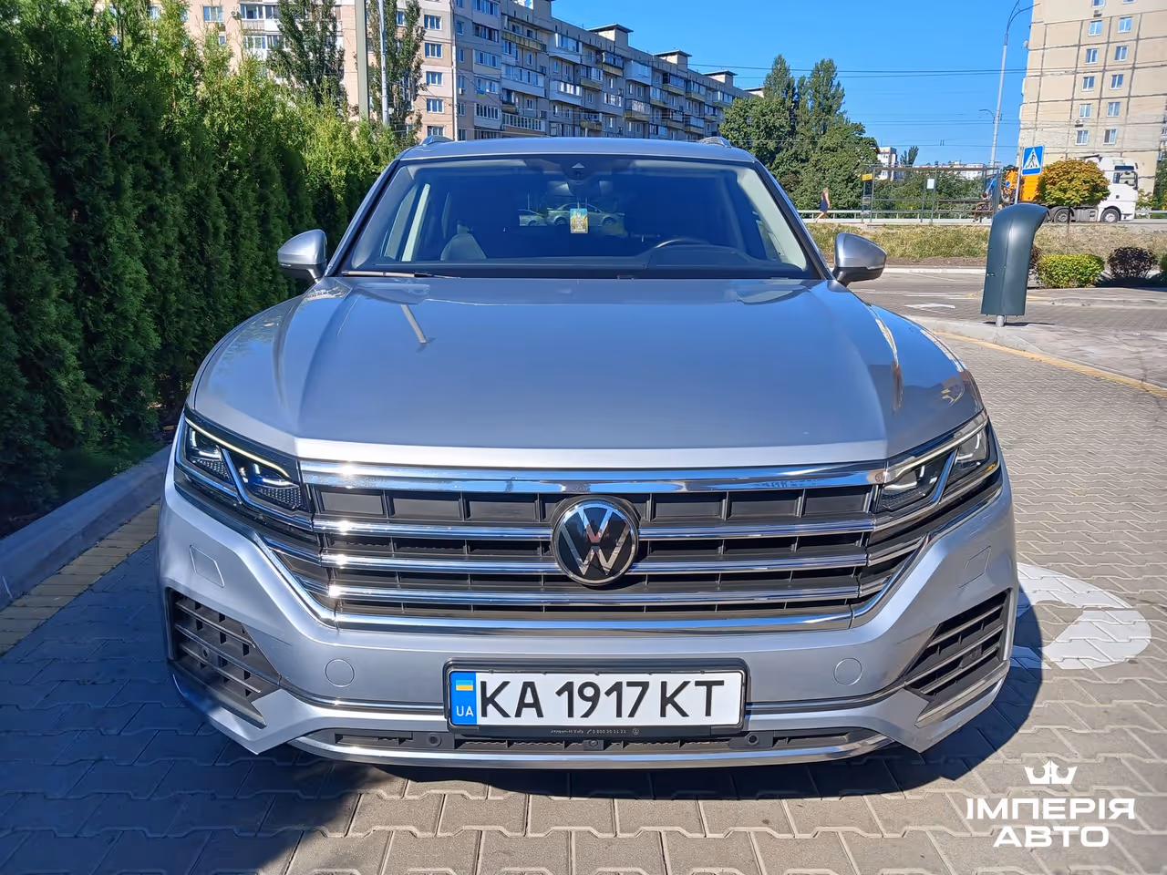 Volkswagen Touareg - фото 6
