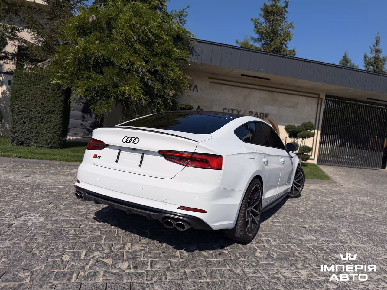 Audi S5 - фото 14