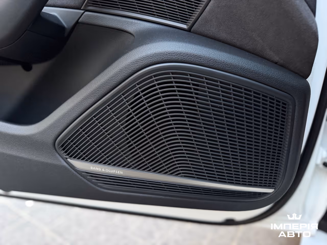 Audi S5 - фото 45