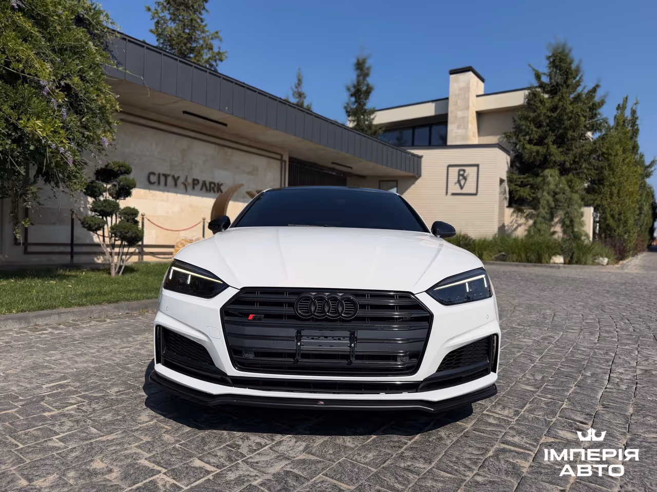 Audi S5 - фото 20