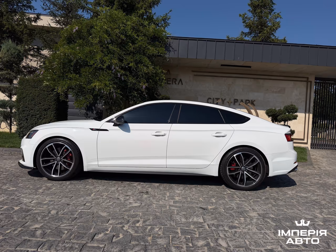 Audi S5 - фото 5