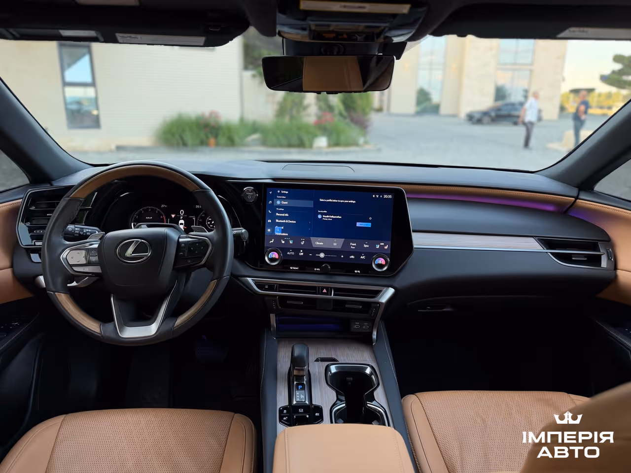 Lexus RX - фото 25
