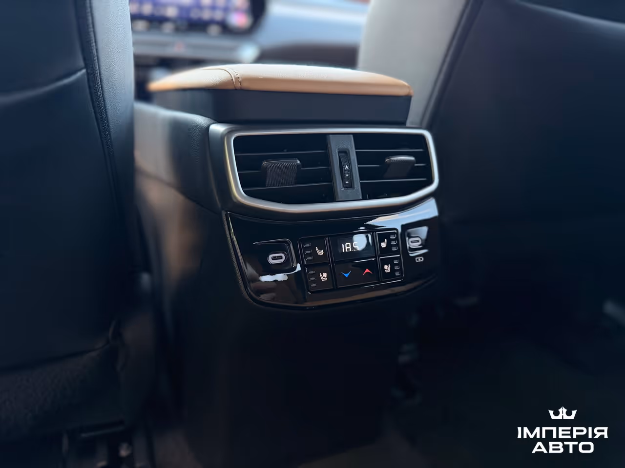 Lexus RX - фото 40