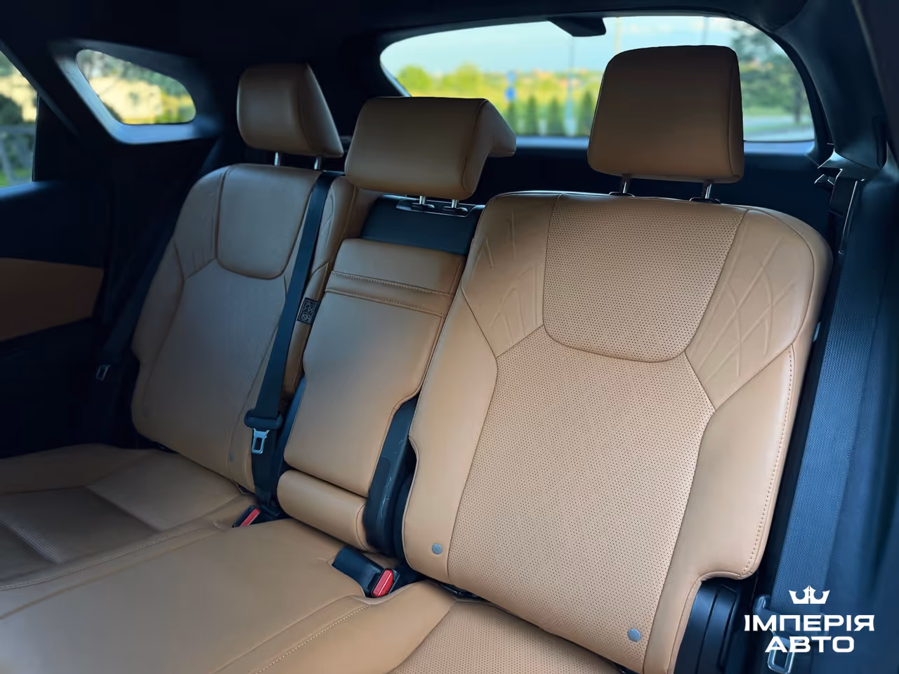 Lexus RX - фото 30