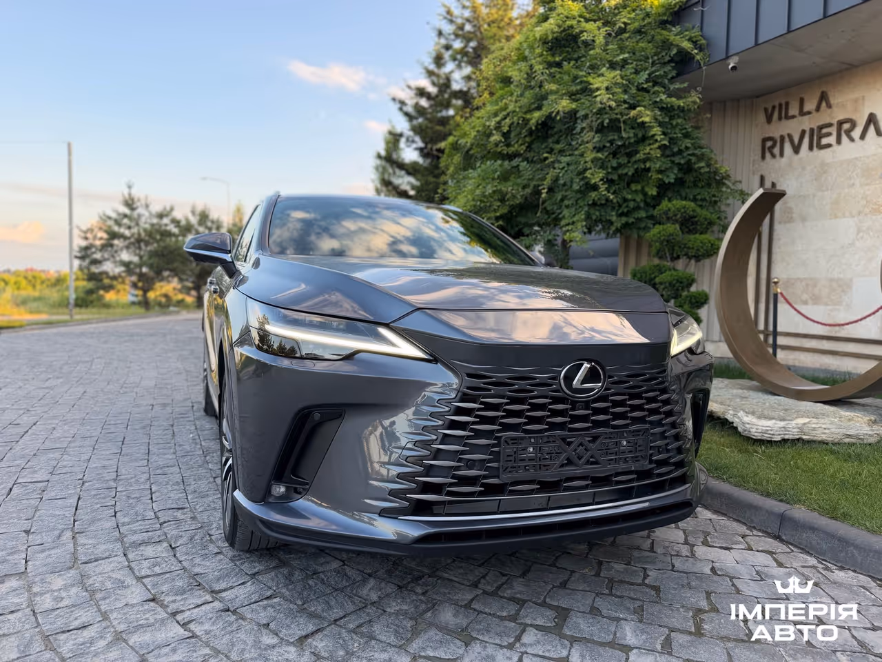 Lexus RX - фото 14