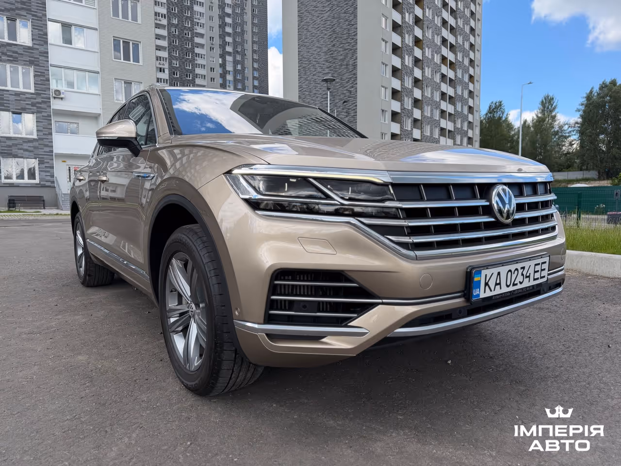 Volkswagen Touareg - фото 18